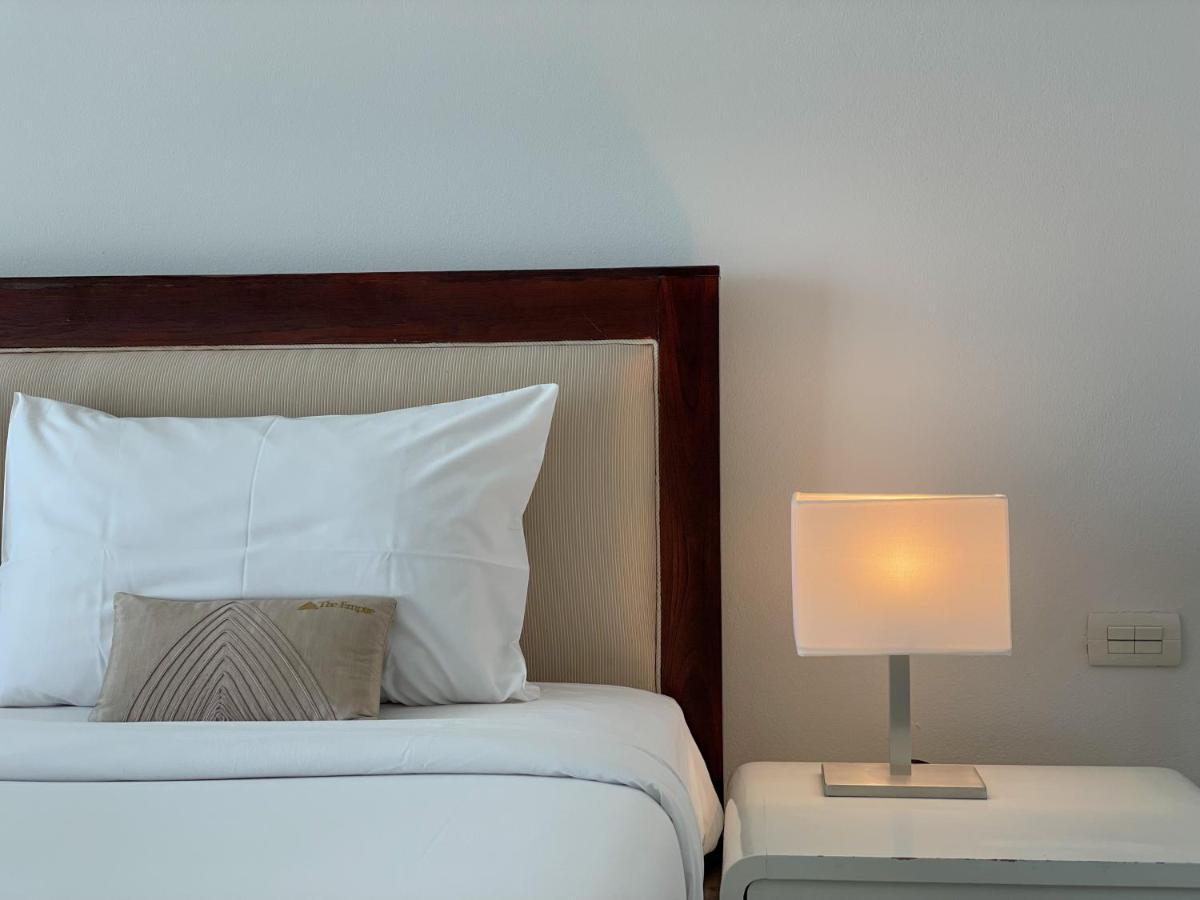 The Empire Nimman Hotel Чиангмай Екстериор снимка