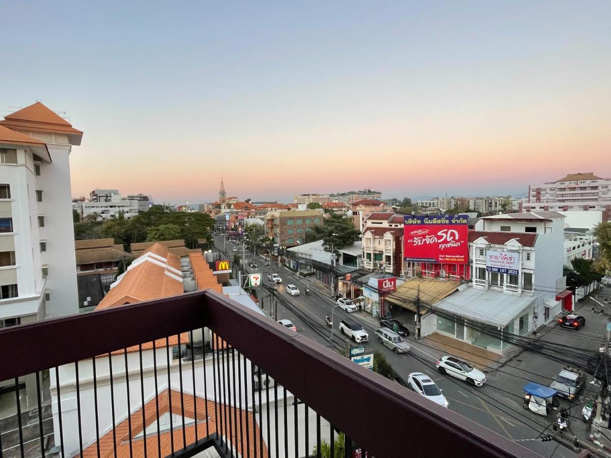 The Empire Nimman Hotel Чиангмай Екстериор снимка