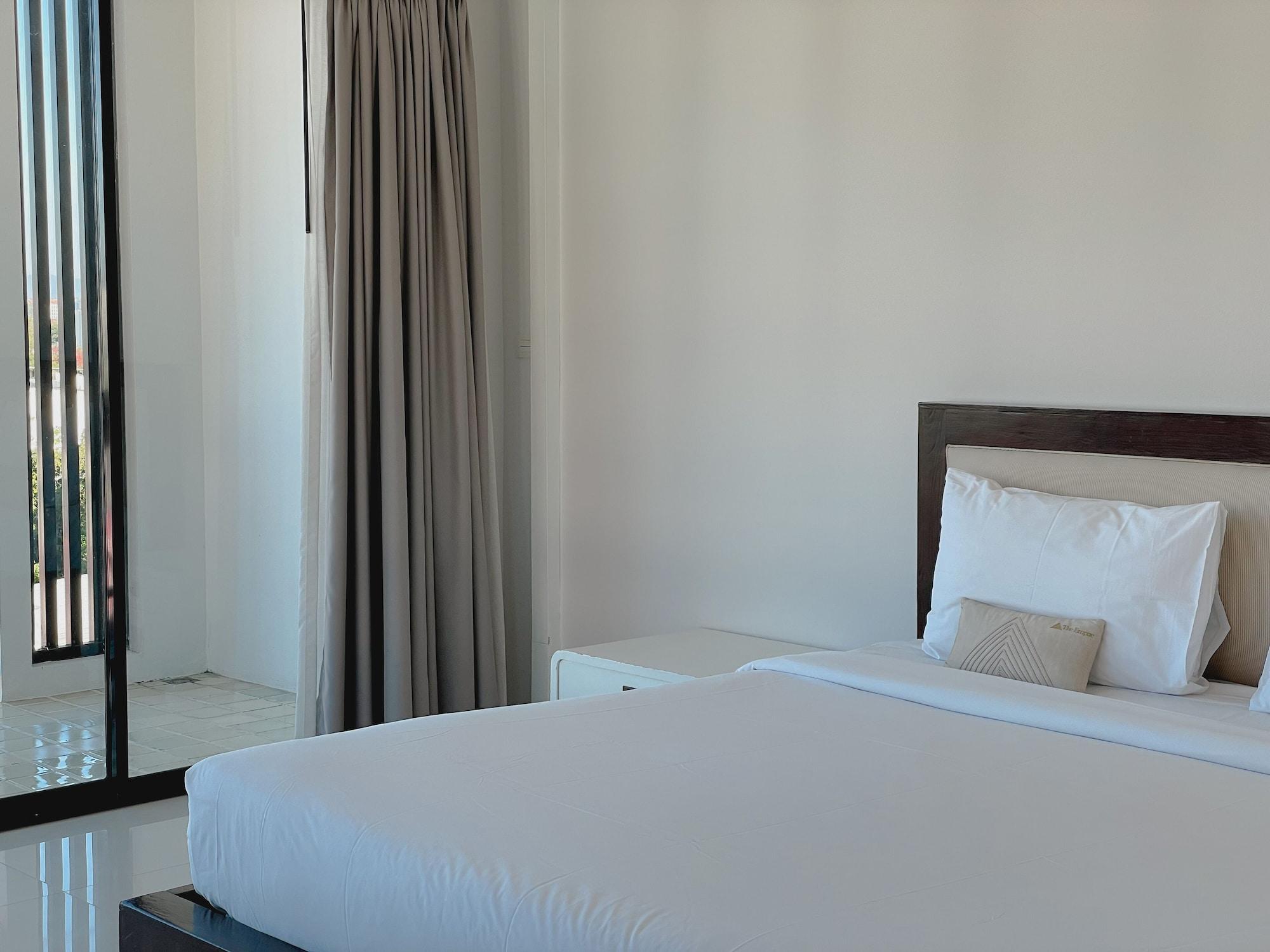 The Empire Nimman Hotel Чиангмай Екстериор снимка